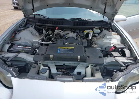 2000 Chevrolet Camaro from USA, damaged, VIN 2G1FP32K6Y2146931